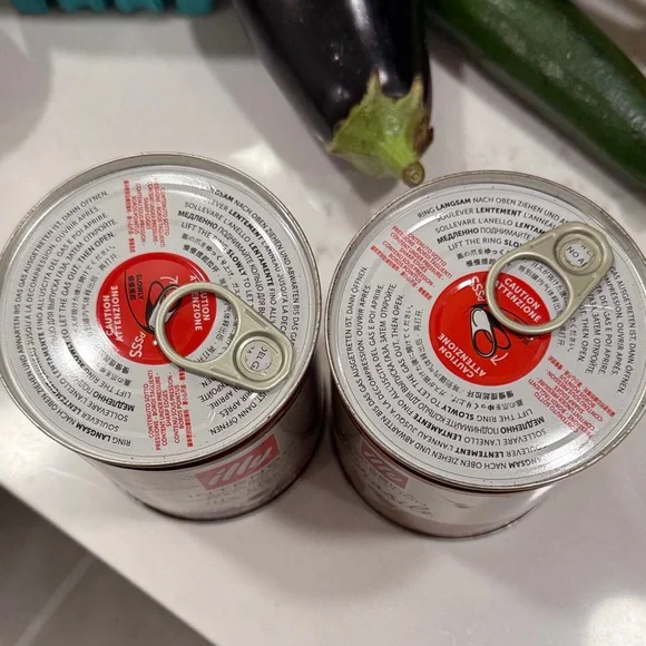 illy Intenso and Arabica Selection Brasile Coffee - Silver and Brown - Picture 2 of 3